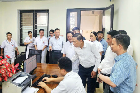 Lào Cai đẩy nhanh làm sạch dữ liệu y tế, tiến tới mục tiêu hoàn thành Chiến dịch 90 ngày